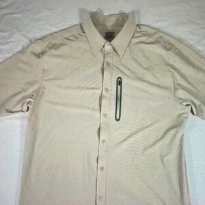 Columbia Men's Beige Casual Button Down Shirt